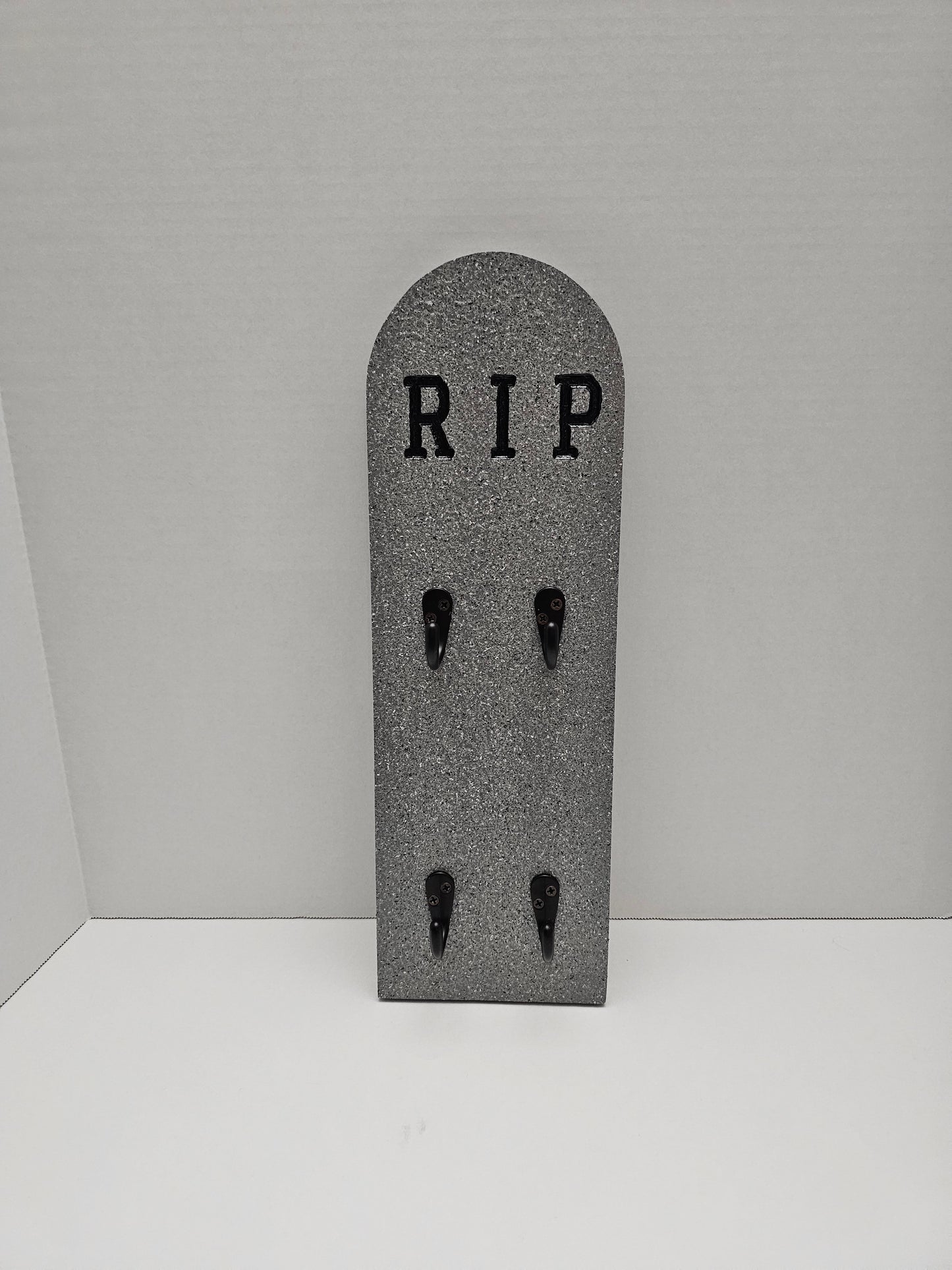 Tombstone keyholder